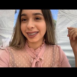 Meet your Posher, Melanie